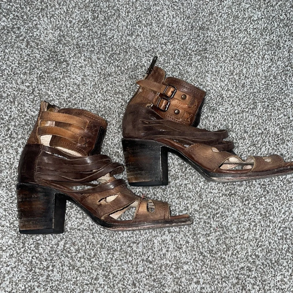 Freebird Booties - Picture 2 of 10